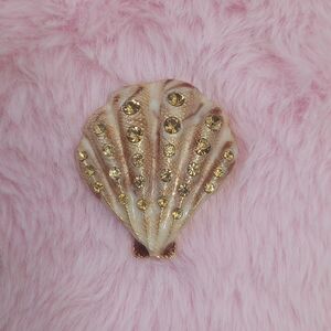 Elegant Gold and Brown Rhinestone Shell Brooch